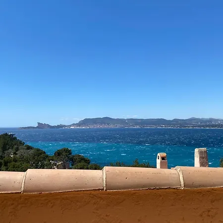 T3 Vue -terrasse - Parking - Piscine - Acces A La