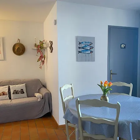 Apartment T3 Vue -terrasse - Parking - Piscine - Acces A La *